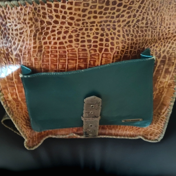 Unique, one of a kind, leather and snake skin messenger bag by Novi Sudiono. - Picture 6 of 15
